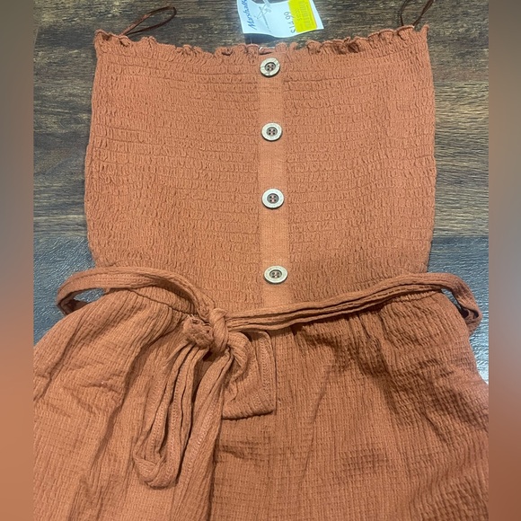 Romper - Picture 2 of 4